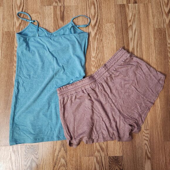 Perfect Tunic Cami, Lounge Shorts Women's Size Large Camisole Spaghetti Straps - Picture 2 of 6